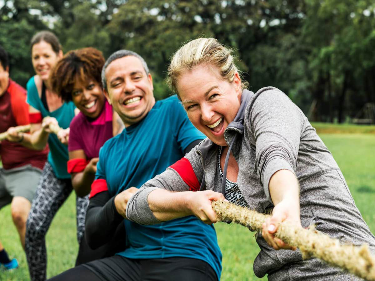 How to build a 100‑person community fast — as an entrepreneur using every legitimate&nbsp;lever